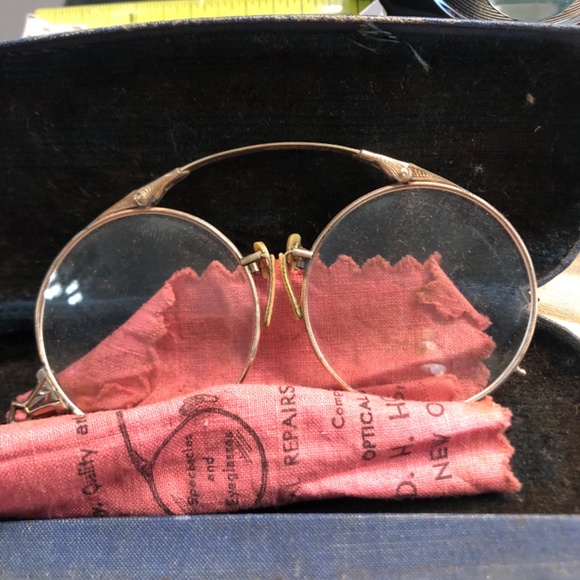 Vintage Specs - Picture 10 of 11